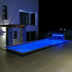 POOL WATERFEATURE NX SST Z SPOUT BOX TYPE